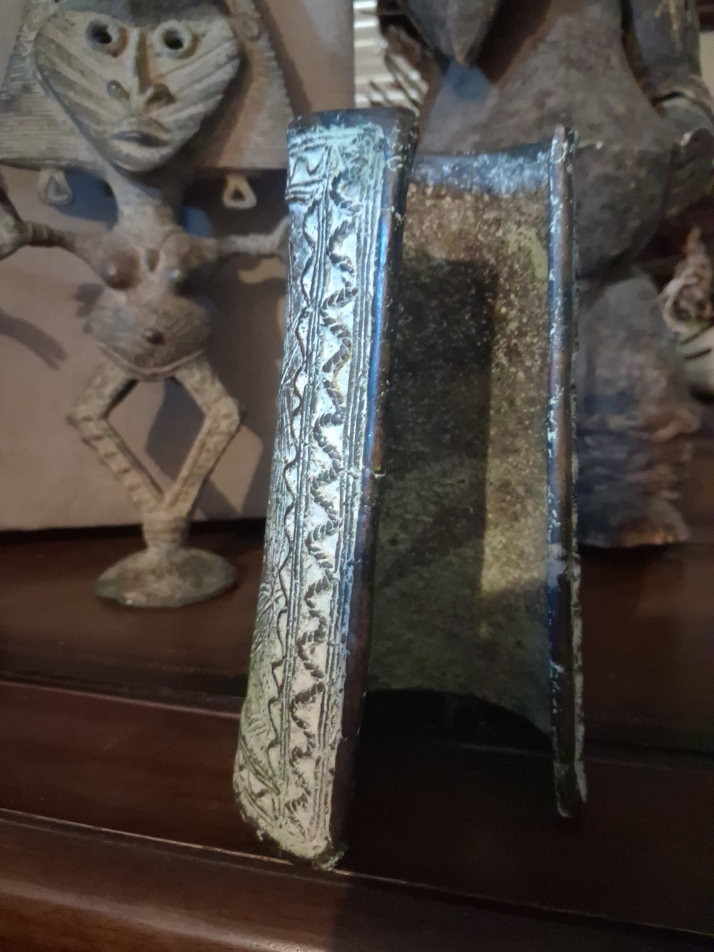 VINTAGE  BRONZE AFRICAN ARMLET